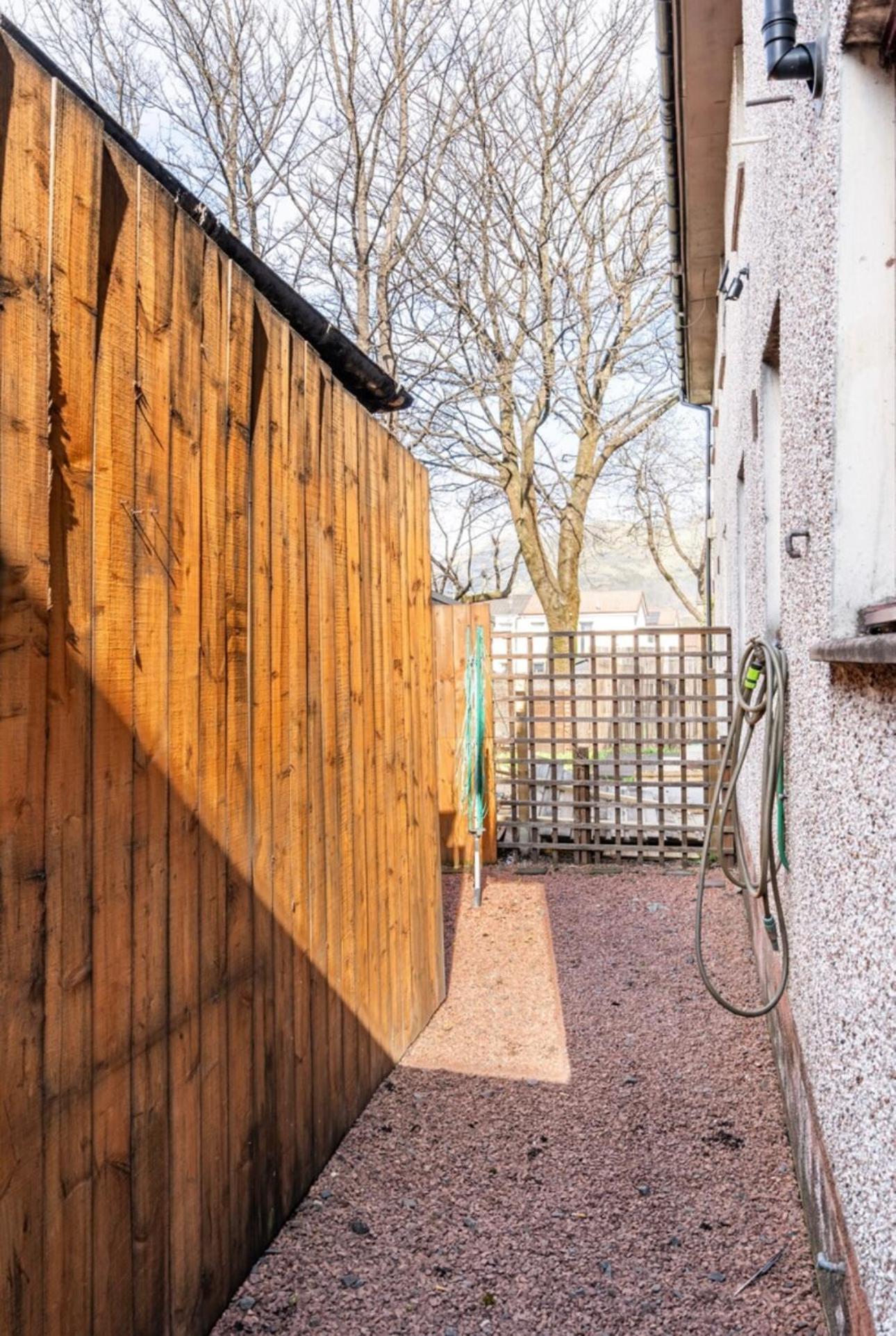 Ochil View Holiday Let Tullibody Esterno foto